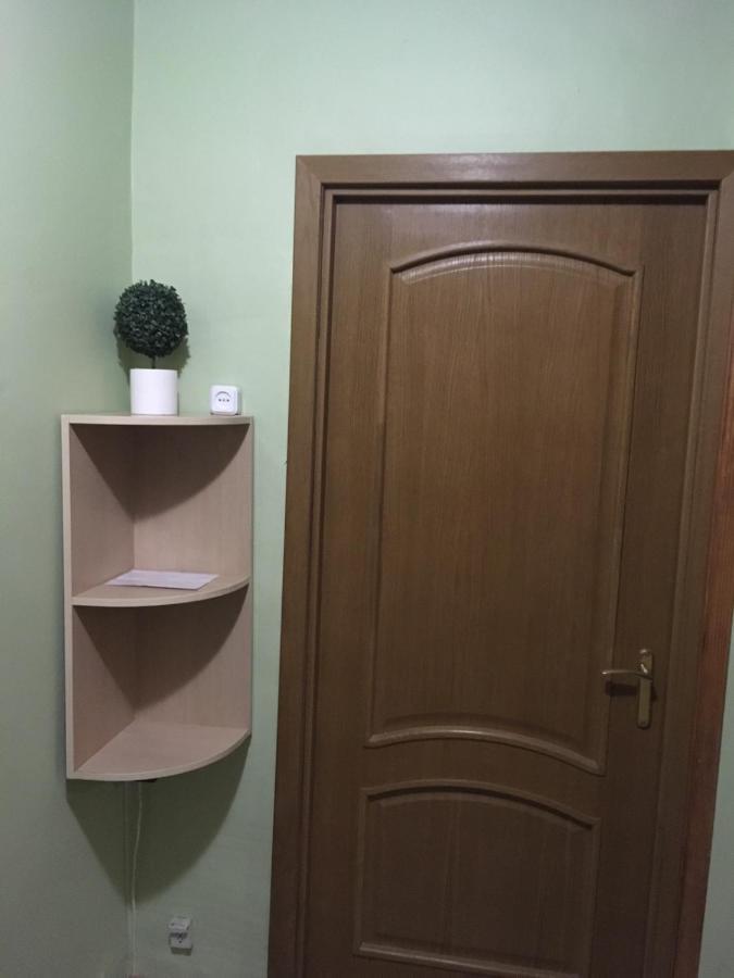 Уютная Квартира Рядом С Метpo Холодная Гора Kharkiv Eksteriør bilde